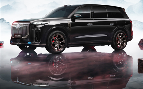 配华为896线激光雷达 岚图全尺寸SUV泰山黑武士上市：50.99万