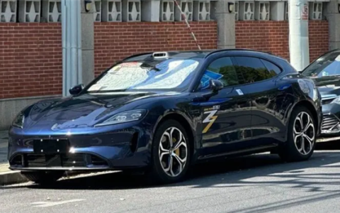 新一代小米SU7劲敌登场！尚界Z7T无伪装谍照曝光：将于3月底登场