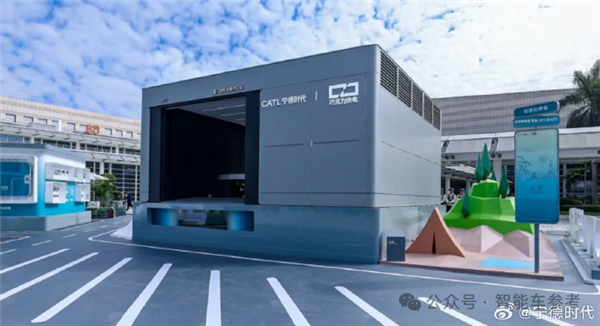 蔚来李斌:快充再快也快不过换电 多用损害电池寿命