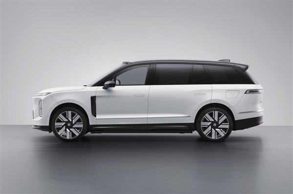 旗舰技术系数上车！蔚来ES9售价或超60万：填补行政纯电领域空白