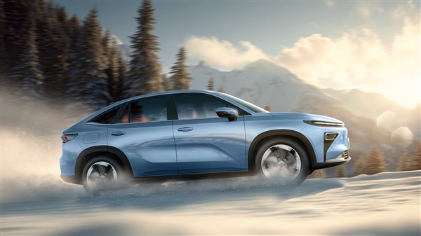 1升油能发3.77度电 吉利博越增程SUV预售：12.79万起