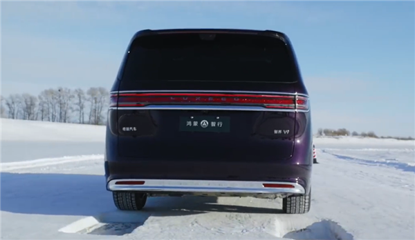 鸿蒙智行首款MPV 智界V9更多信息曝光：配双腔空悬、后轮转向