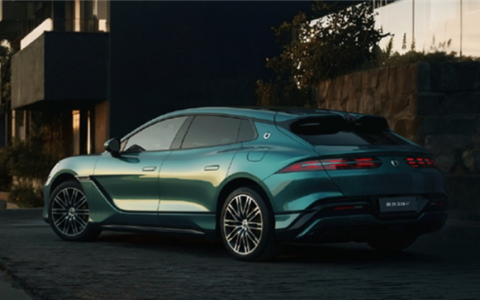 国际巨星加盟！《007》邦德扮演者丹尼尔·克雷格出任腾势汽车代言人