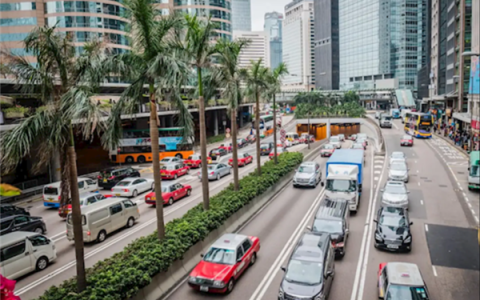 政协委员建议：取消私家车年审 对车辆关键参数可实施远程监测