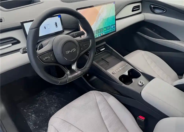 搭载第二代刀片电池!2026款海豹06GT/06DM-i旅行版将于4月2日上市