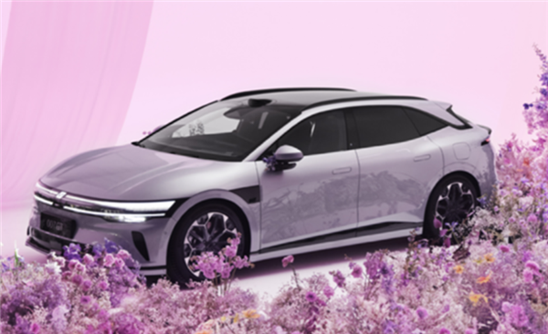 受芯片暴涨影响 极氪007GT焕新版预计最高涨价8000元