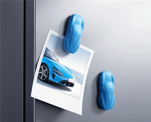 限量15万份 小米汽车向首销期首任车主赠送定制冰箱贴