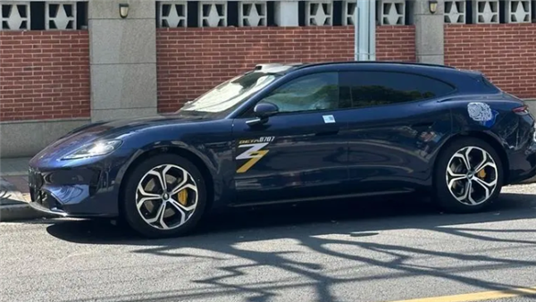 新一代小米SU7劲敌登场！尚界Z7T无伪装谍照曝光：将于3月底登场