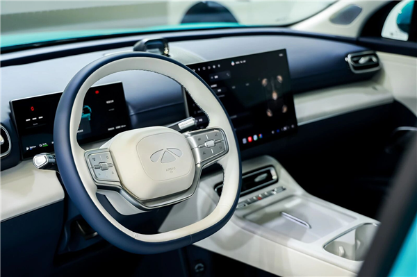 地平线智驾上车 奇瑞大五座SUV风云T9L预售：13.99万起