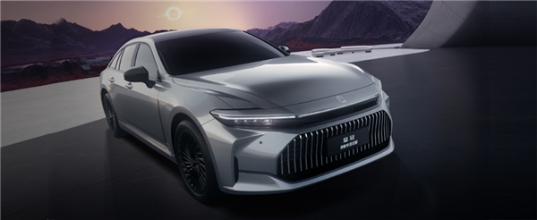 第一个把双腔空悬干到20万内的 竟然是丰田！