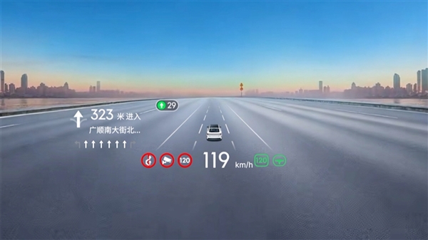 1升油能发3.77度电 吉利博越增程SUV预售：12.79万起