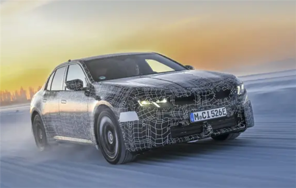 3月18日全球首发！宝马i3配备驾控超级大脑：响应速度提升10倍