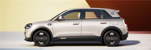 5.89万！国民小车QQ回归：变大了也更强了