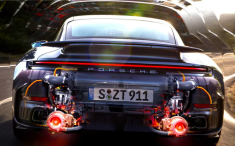 史上最强911诞生！2026款保时捷911混动版0-60英里加速仅2秒