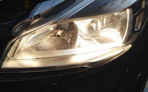 车大灯变黄怎样处理
