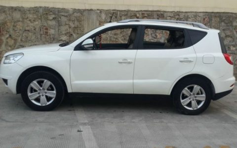 吉利全球鹰gx718obd接口在哪里