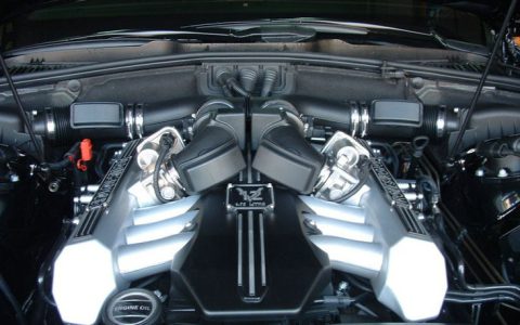 红旗发动机是什么牌子的