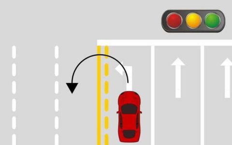 汽车红灯掉头扣分吗