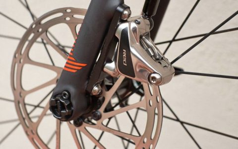 碟刹和鼓刹哪个安全