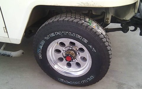 轮胎胎面高低不平的原因是什么