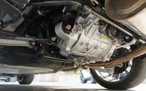 扭矩和功率哪个决定提速