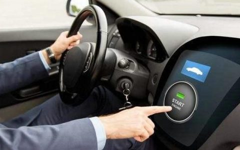 自动档车开车起步怎么操作