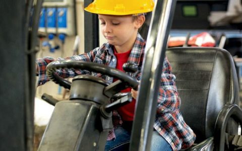 汽修学徒一个月多少钱