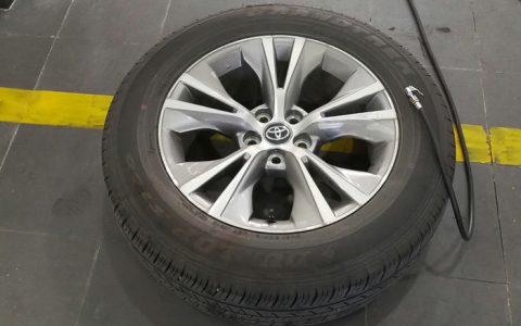 夏天轮胎会自己跑气吗