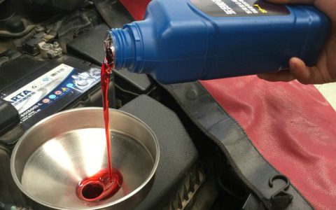 手动变速箱油加多少升合适