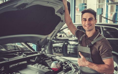 宝马保养必须去4s店吗