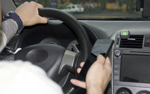 汽车防盗系统怎么解除