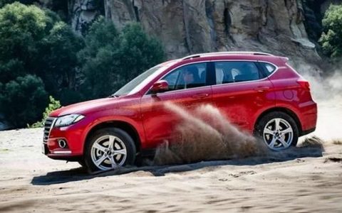 下坡控制车速的正确方法是什么