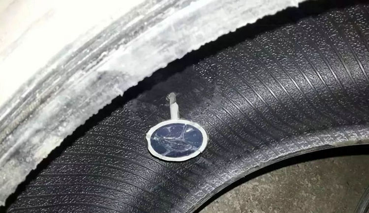 蘑菇钉补胎后能跑高速吗