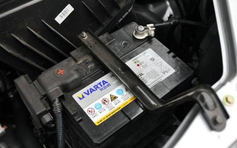 防止汽车电瓶亏电的办法有哪些