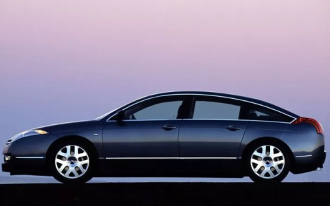 道达尔机油是哪个国家的品牌