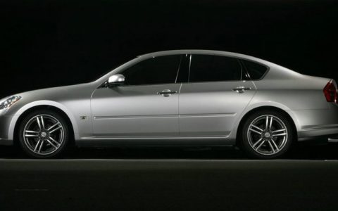 汽车后保险杠凹陷能修复吗