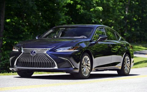 雷克萨斯es300h混动怎么样值得买吗