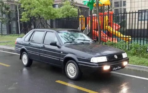 二手桑塔纳2000值得买吗