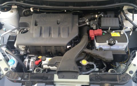 坐在车里有轻微的颤抖正常吗