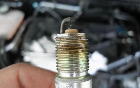 火花塞什么情况下需要更换