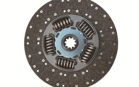 离合器烧臭了一次要换吗