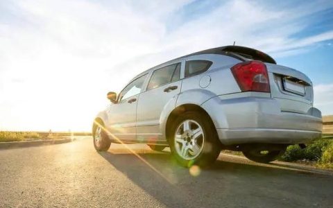 原地热车对车损害大吗