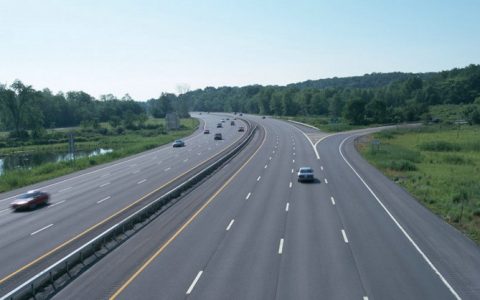 中秋高速公路免费不2022