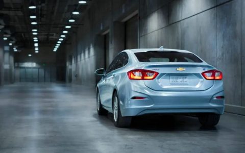 科鲁兹发动机故障灯亮了应该怎么办