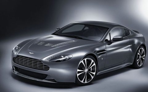 豪华车里面的味道是什么味道