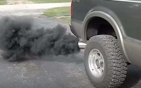 汽车冒黑烟的解决办法有哪些