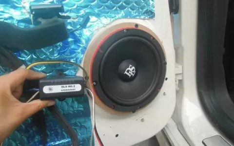 荣威550音响改装