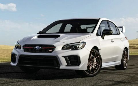 翼豹wrxsti和wrx四驱区别是什么