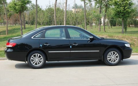 北京现代azera是什么车