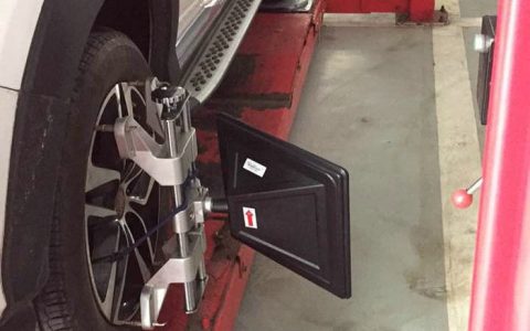 车辆在什么情况下要做四轮定位